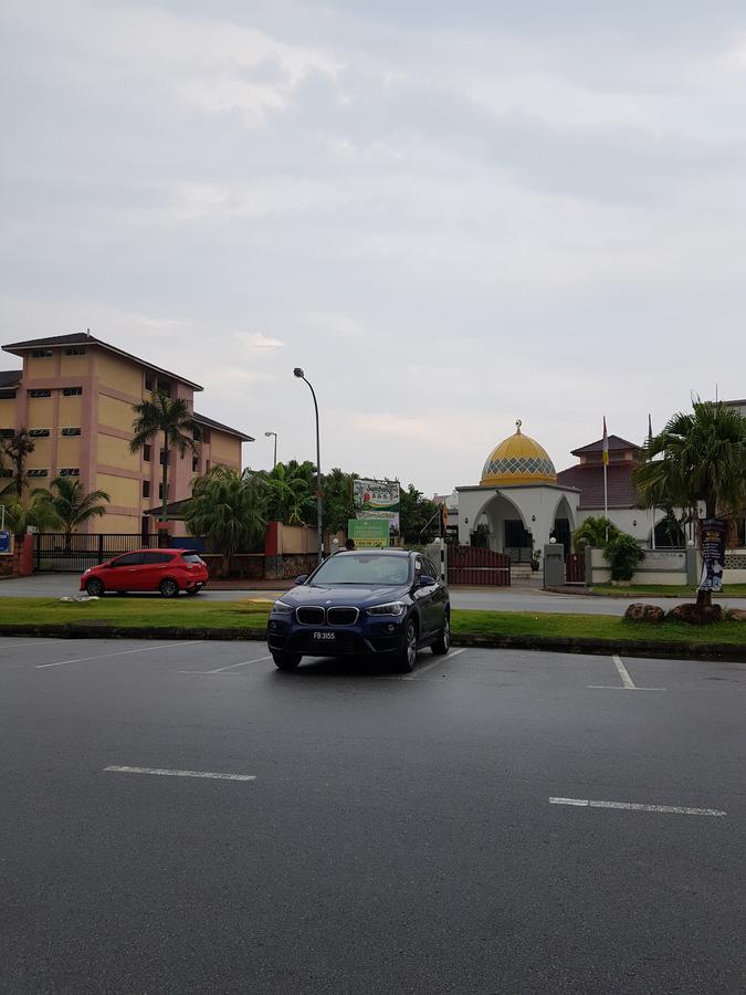 Kl Backpackers @ Klia Hostel Sepang Exterior photo